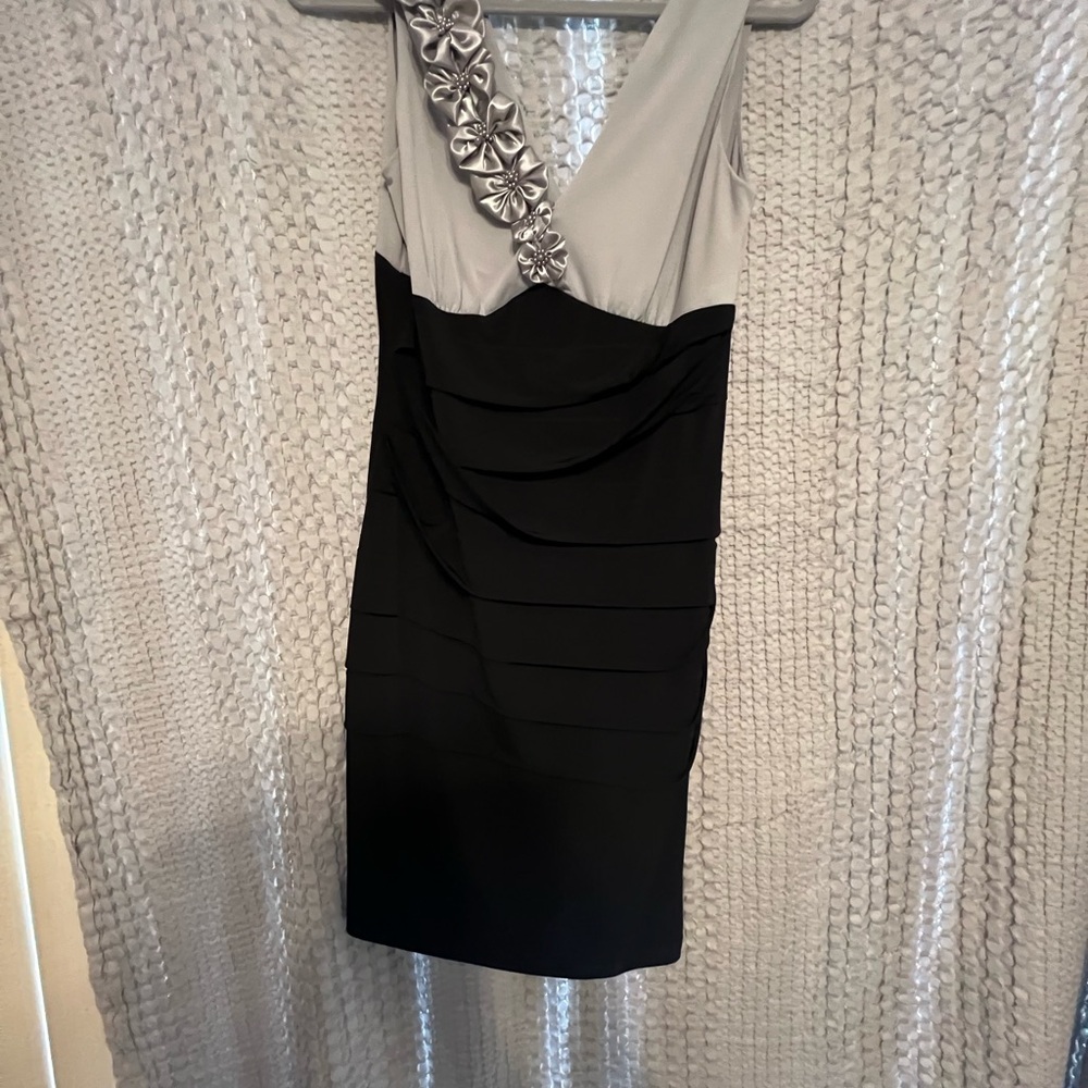 Connected Apparel Black and Gray Dress